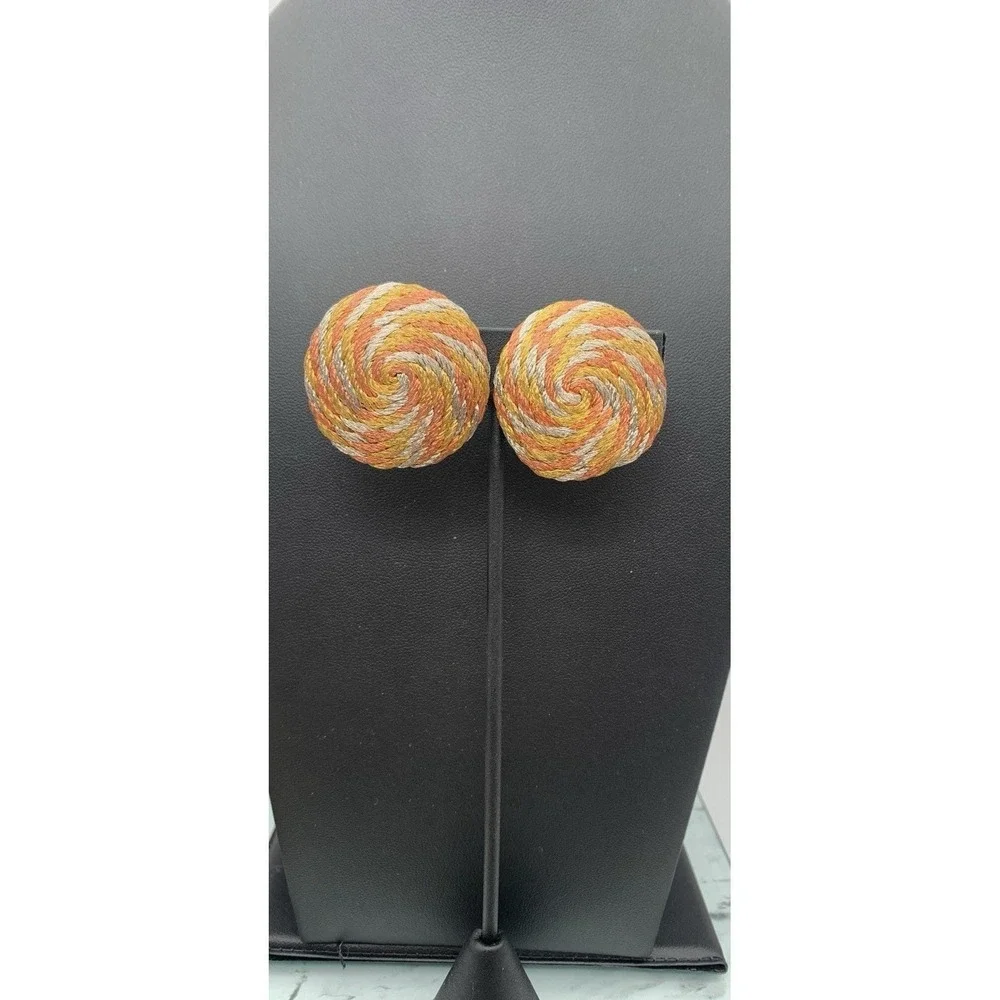 Vintage‎ Tri Tone Unique Modernist Swirl Round Clip On Earrings